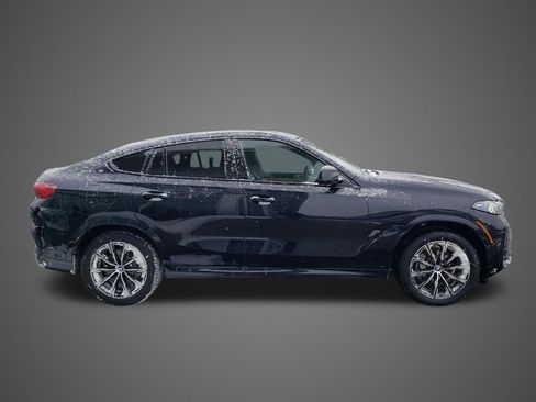 New 2026 BMW X6 xDrive40i w/ Climate Comfort Package image 5