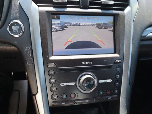 Used 2016 Ford Fusion Titanium FWD image 22