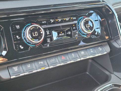 New 2026 GMC Sierra 2500 AT4X image 16