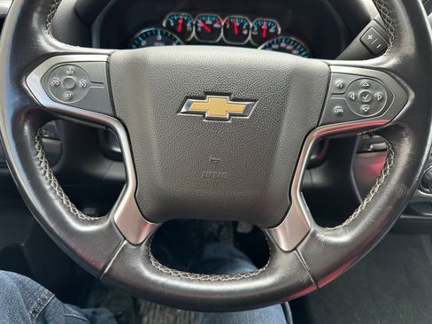 Used 2019 Chevrolet Silverado 1500 LT w/ All Star Edition image 3