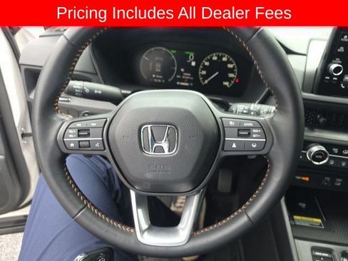 Used 2025 Honda CR-V Sport-L image 11