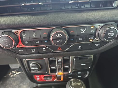 New 2026 Jeep Wrangler Unlimited Sport AWD/4WD image 21
