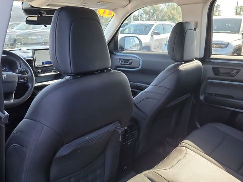 Used 2021 Ford Bronco Sport Badlands image 9