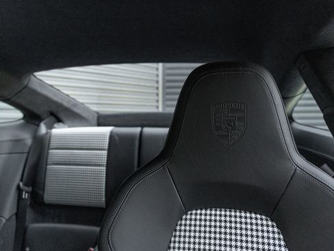 Certified 2023 Porsche 911 Sport Classic image 20