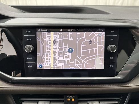 Used 2023 Volkswagen Taos SEL image 18