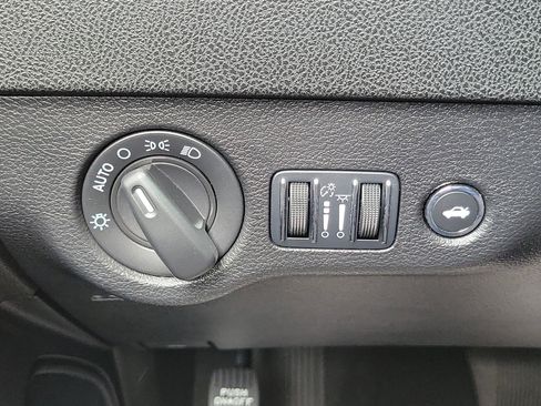 Used 2023 Dodge Charger SXT w/ Blacktop Package RWD image 24