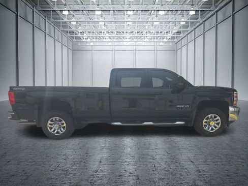 Used 2016 Chevrolet Silverado 3500 LT w/ LT Convenience Package AWD/4WD image 7