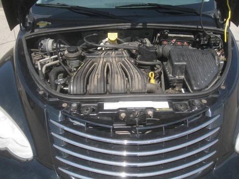 Used 2007 Chrysler PT Cruiser Touring w/ Fleet Value Group I FWD image 31
