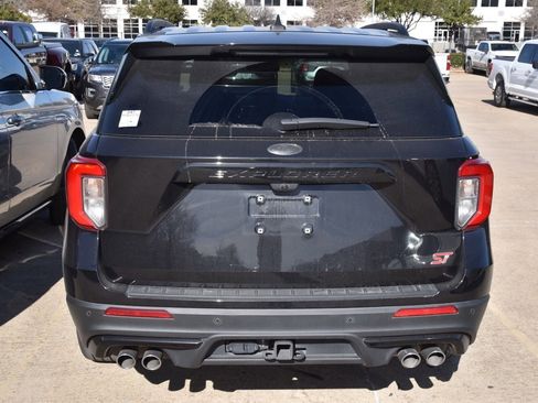 Used 2023 Ford Explorer ST w/ Equipment Group 401A image 6