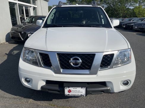 Used 2016 Nissan Frontier PRO-4X w/ Pro-4x Luxury Package image 2