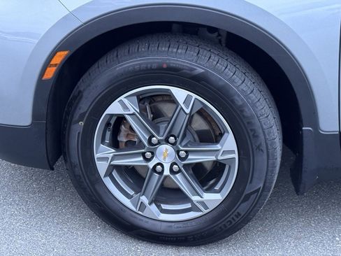 Used 2023 Chevrolet Blazer LT image 33