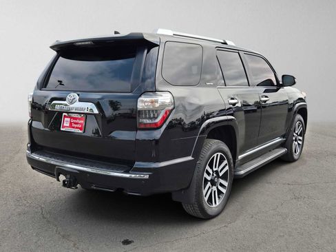 Used 2024 Toyota 4Runner Limited AWD/4WD image 3