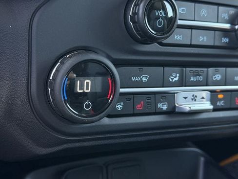 Used 2024 Ford Bronco Badlands AWD/4WD image 22
