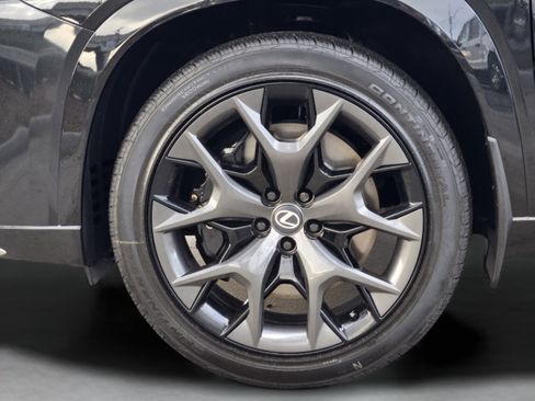 New 2026 Lexus TX 500h AWD image 23