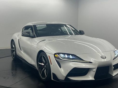 Used 2021 Toyota Supra Premium w/ Driver Assist Package RWD image 3