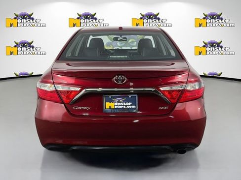 Used 2016 Toyota Camry SE FWD image 6