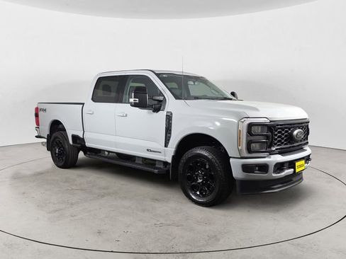 Certified 2025 Ford F350 Lariat w/ Black Appearance Package image 7