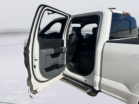 Used 2023 Ford F150 Lariat w/ Equipment Group 502A High AWD/4WD image 21