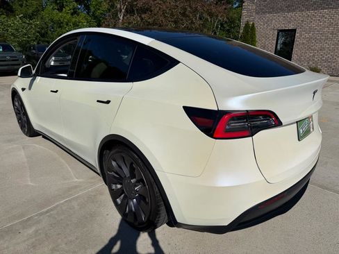 Used 2020 Tesla Model Y Performance AWD/4WD image 7