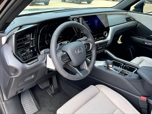 Used 2026 Lexus TX 350 AWD w/ Technology Package image 8