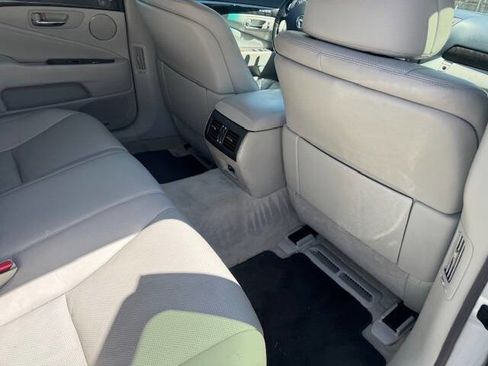 Used 2007 Lexus LS 460 image 15