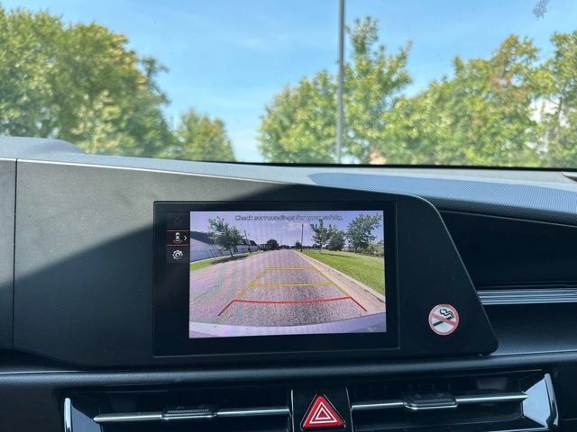Certified 2023 Kia Niro LX FWD image 35