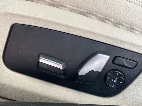 Used 2021 BMW 540i xDrive w/ M Sport Package image 14