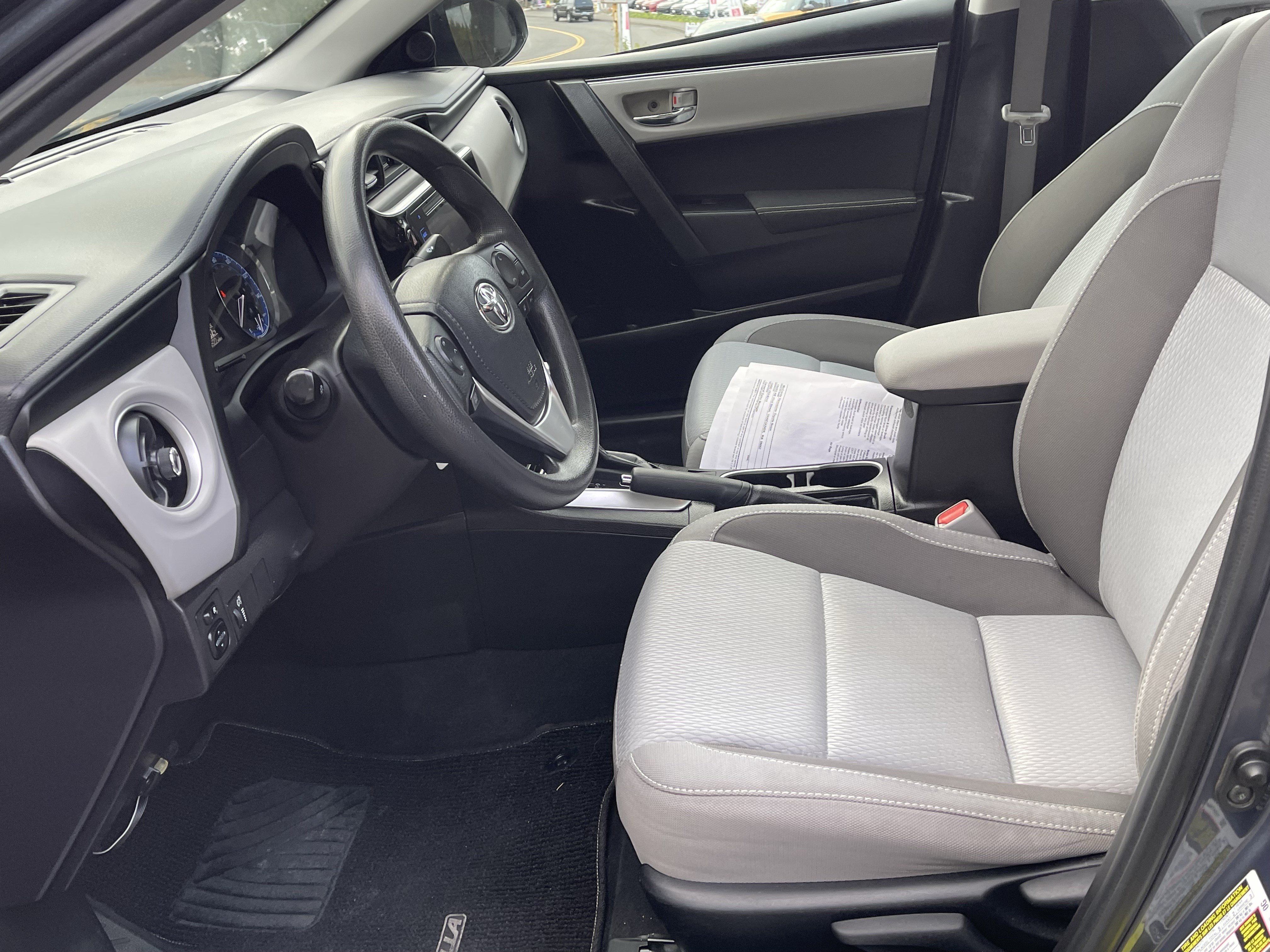 Certified 2017 Toyota Corolla LE w/ LE Premium Package FWD image 11