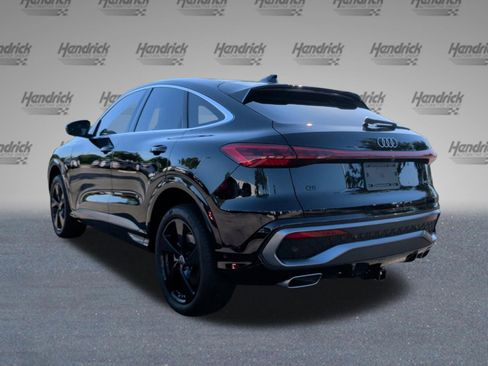 Used 2025 Audi Q5 Premium Plus AWD/4WD image 9