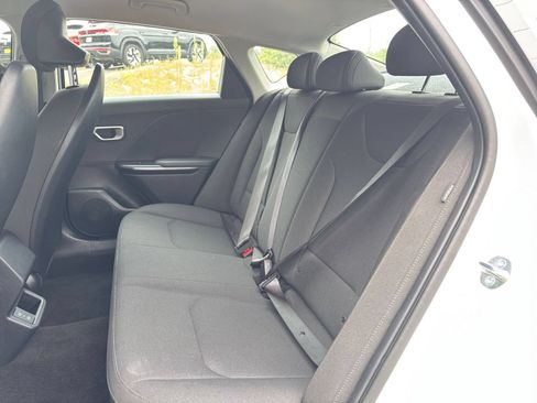 Used 2026 Kia K4 FWD image 29