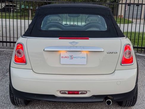 Used 2014 MINI Cooper Convertible FWD image 11