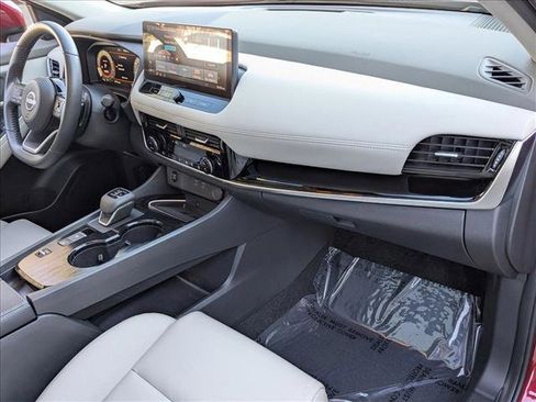 Used 2024 Nissan Rogue SL w/ SL Premium Package image 22