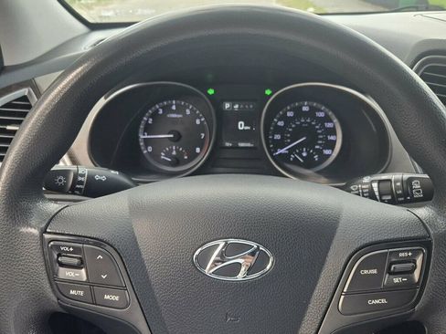 Used 2018 Hyundai Santa Fe Sport image 6