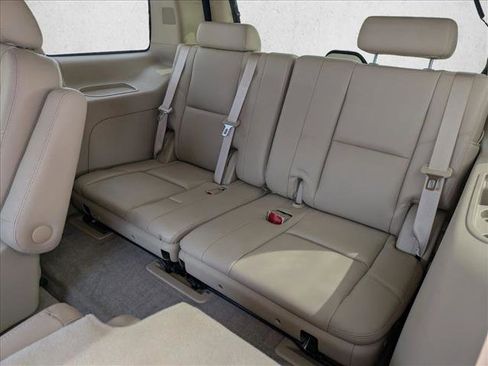 Used 2009 Cadillac Escalade AWD image 22