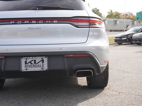Used 2022 Porsche Macan image 17