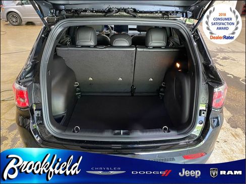 New 2025 Jeep Compass Limited w/ Sun & Sound Group image 13