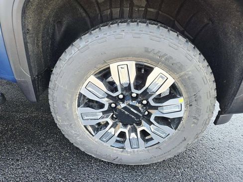 New 2026 GMC Sierra 2500 Denali w/ Denali Reserve Package AWD/4WD image 23