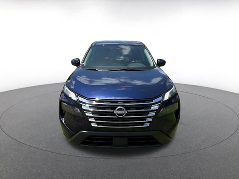 Used 2025 Nissan Rogue SV AWD/4WD image 4