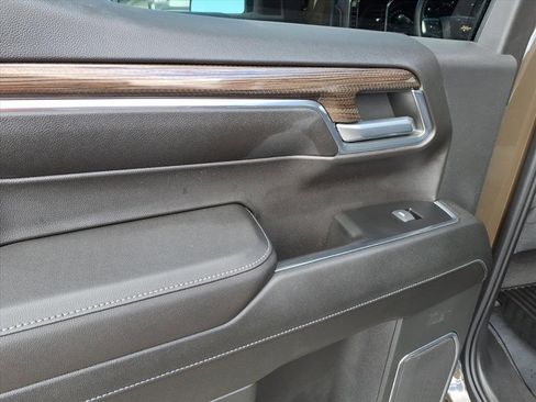 Used 2023 Chevrolet Silverado 1500 LT image 15