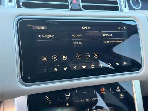 Used 2019 Land Rover Range Rover Supercharged image 25