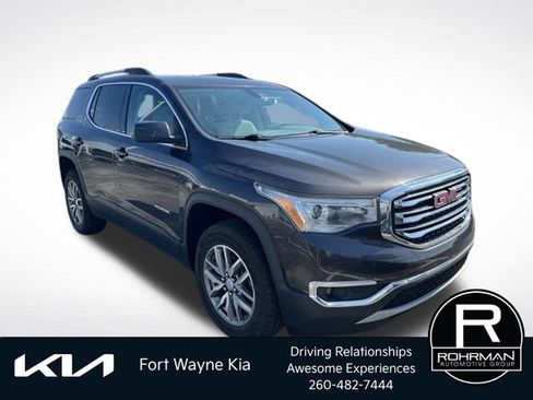 Used 2017 GMC Acadia SLE w/ Driver Alert Package I AWD/4WD image 9
