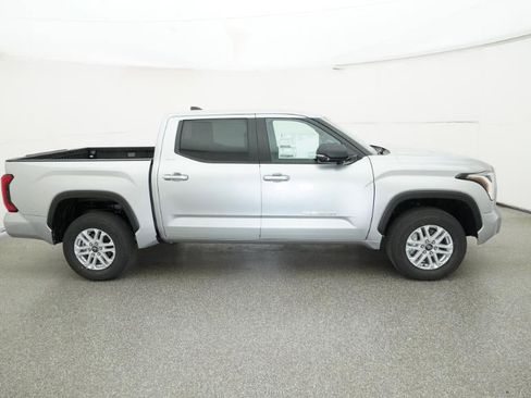 New 2026 Toyota Tundra SR5 image 11