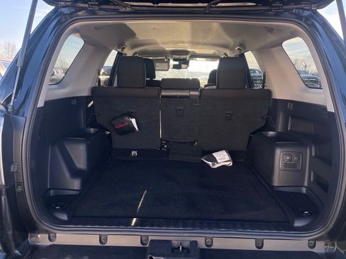 Used 2024 Toyota 4Runner TRD Off-Road image 19