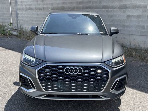 Used 2021 Audi Q5 2.0T Premium w/ Convenience Package AWD/4WD image 2