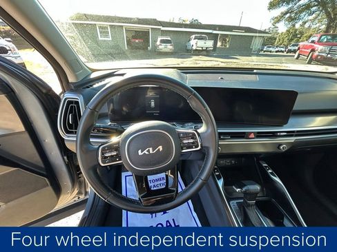 Used 2025 Kia Sorento S w/ Panoramic Sunroof Package image 32