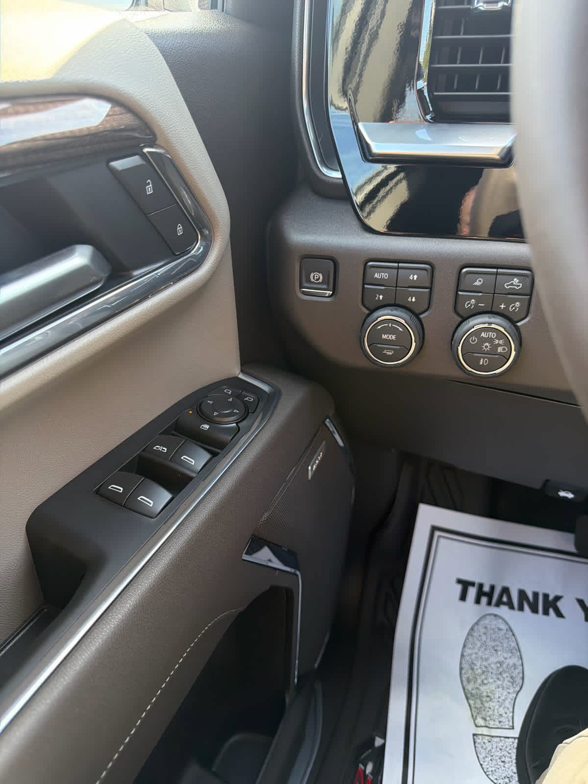 New 2026 Chevrolet Silverado 1500 LT Trail Boss w/ LT Trail Boss Premium Package AWD/4WD image 17