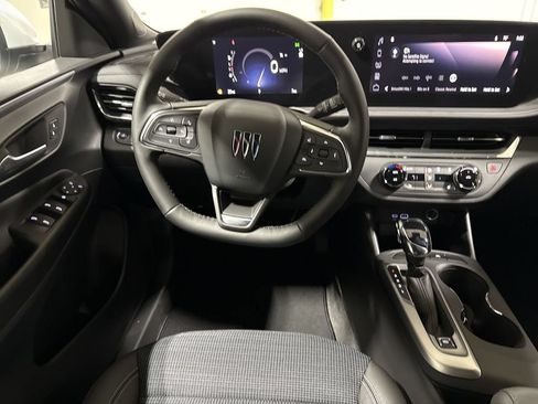 New 2026 Buick Envista Preferred w/ Convenience I Package FWD image 11