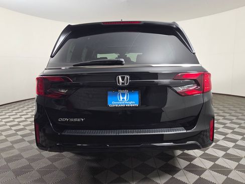 New 2026 Honda Odyssey EX-L image 8