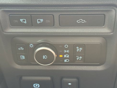 Used 2023 Ford F150 Platinum w/ Equipment Group 701A High image 26