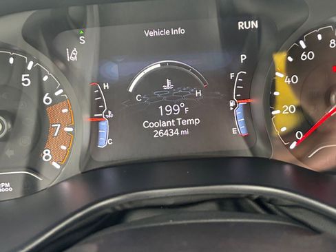 Used 2025 Jeep Compass Limited AWD/4WD image 41